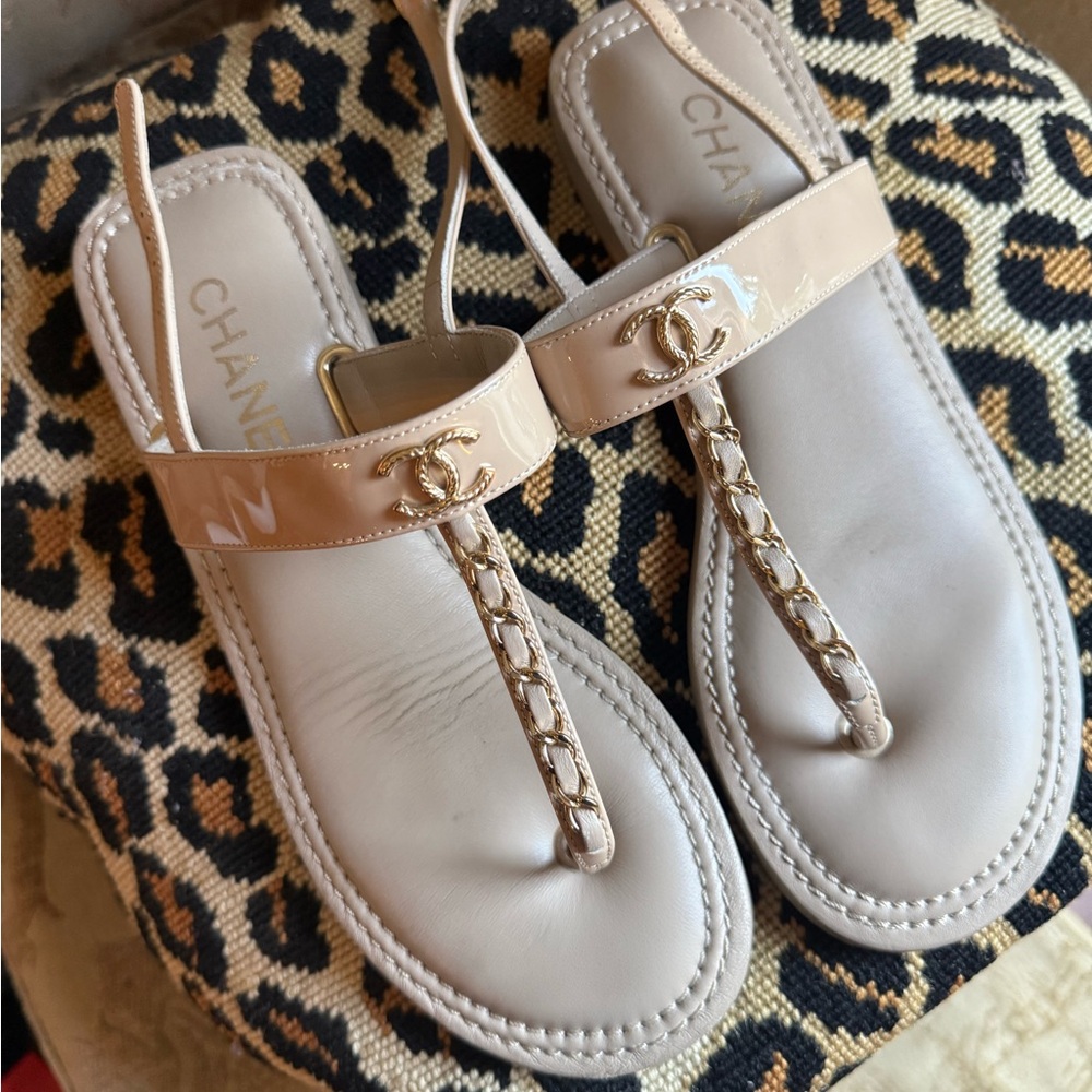 Chanel Nude Sandals - Picture 3 of 5